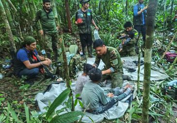 10/06/2023 - Colômbia -Crianças que sobreviveram a queda de avião na Colômbia são encontradas após 40 dias. Foto : Forças Militares da Colômbia