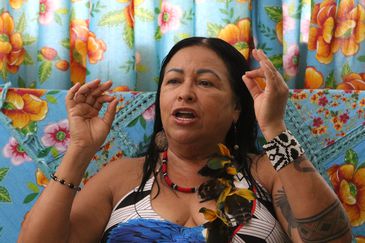 Rio de Janeiro (RJ), 04/09/2023 - Marize Vieira de Oliveira, Marize Guarani, professora de história., concede entrevista em sua casa, Duque de Caxias, Baixada Fluminense. Foto:Tânia Rêgo/Agência Brasil