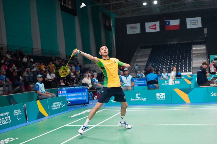 Yuki Roberto fatura ouro no parabadminton no Parapan de Santiago, em 25/11/2023